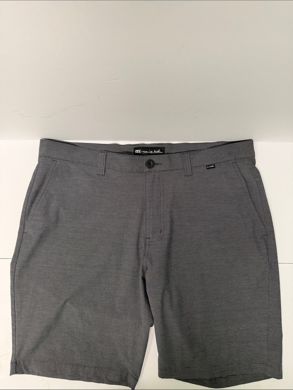 Travis Matthew Charcoal Gray Golf Shorts Size 36